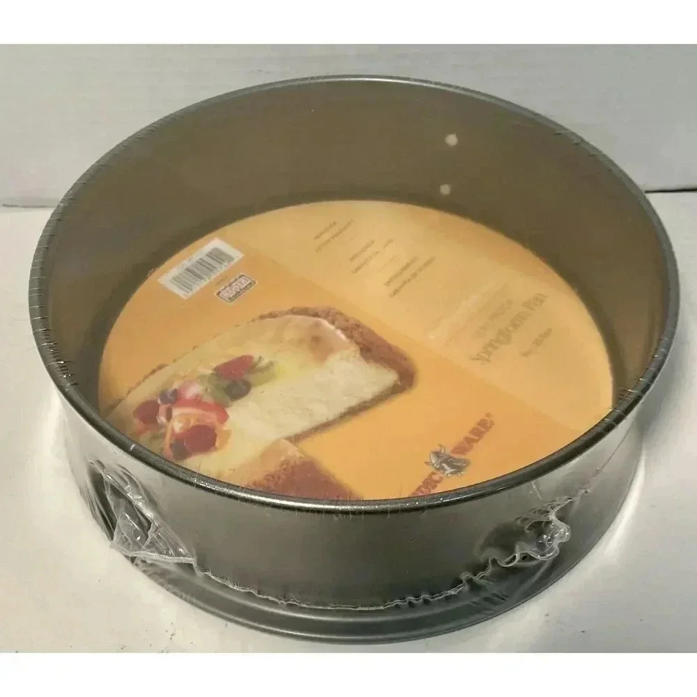 Nordic Ware Springform Pan, 10 Cup,‎ 9 Inch